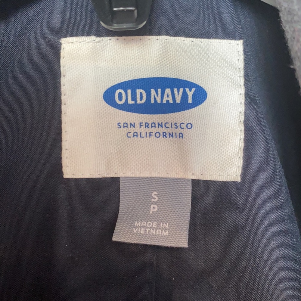 Coat - Picture 2 of 4